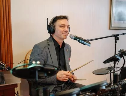 406.jpg
