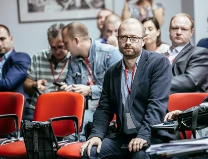_OUL9616-min.jpg